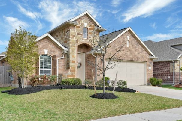 https://LaurieA.NewConstructionHomesForYou.com